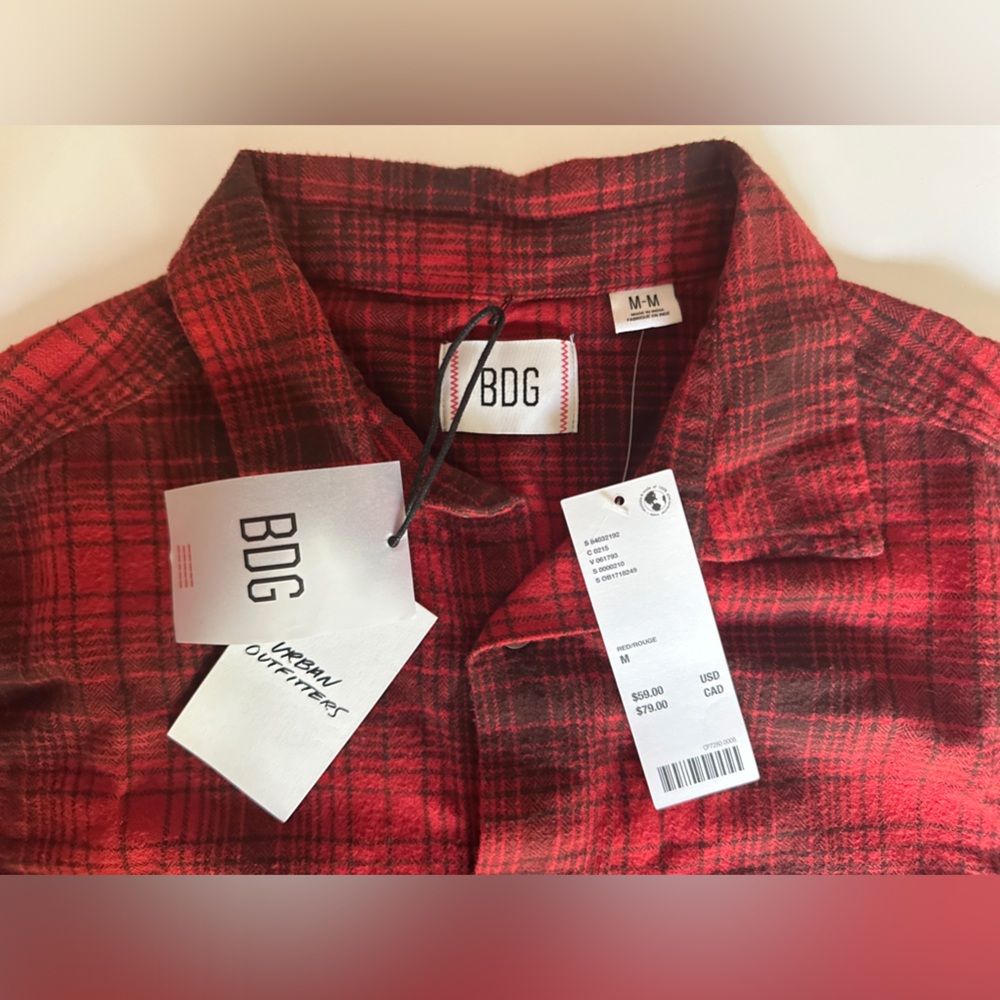 BDG URBAN OUTFITTERS LONGSLEEVE FLANNEL SHIRT - Size M